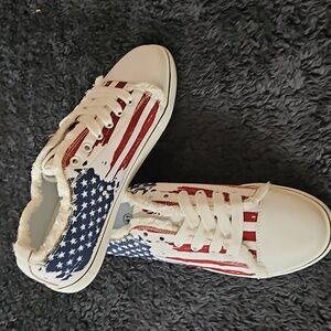 Womans Patiotic Sneakers